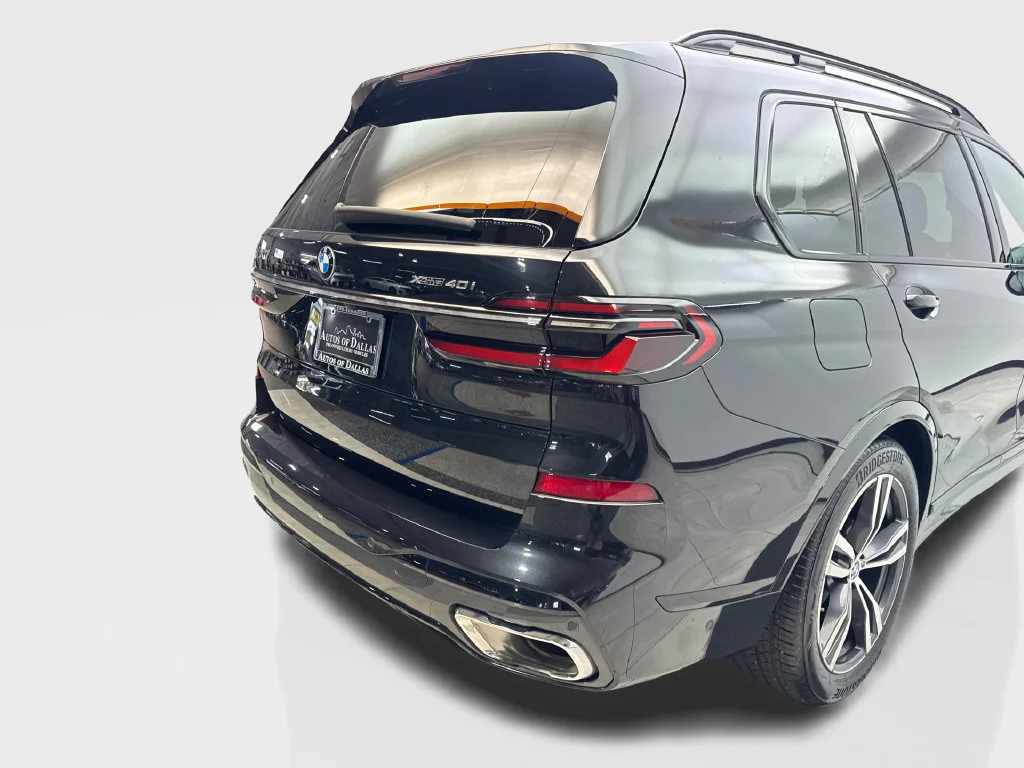 Used 2023 Black BMW xDrive40i image 20