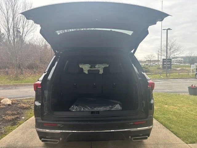 2025 Buick Enclave Preferred - Photo 23