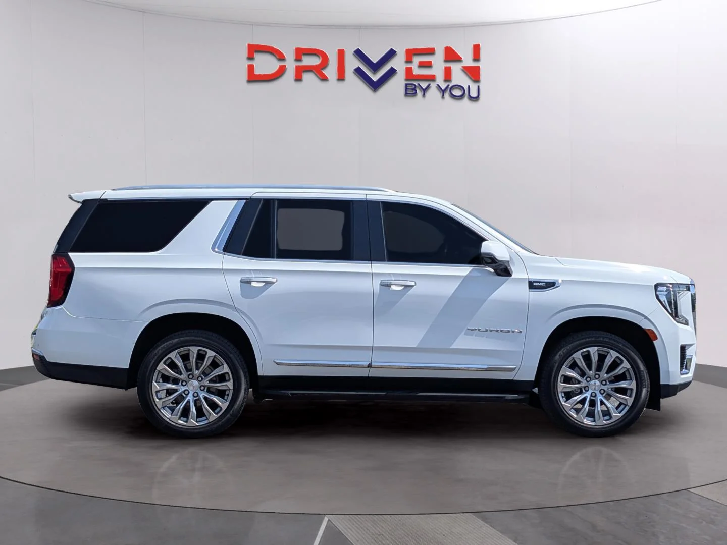 Used 2022 Summit White GMC SLT image 6