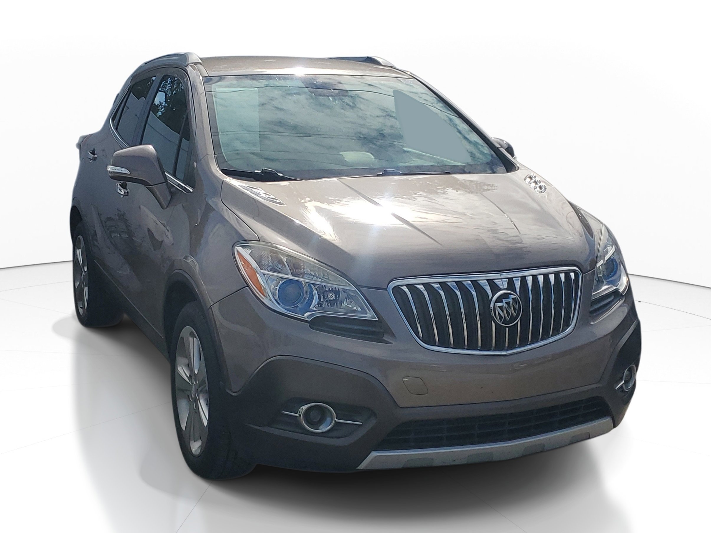 Used 2015 Cocoa Silver Metallic Buick Convenience image 1