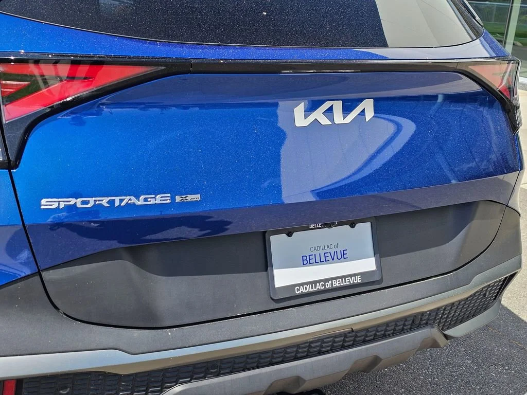 Used 2024  Kia X-Pro Prestige image 14