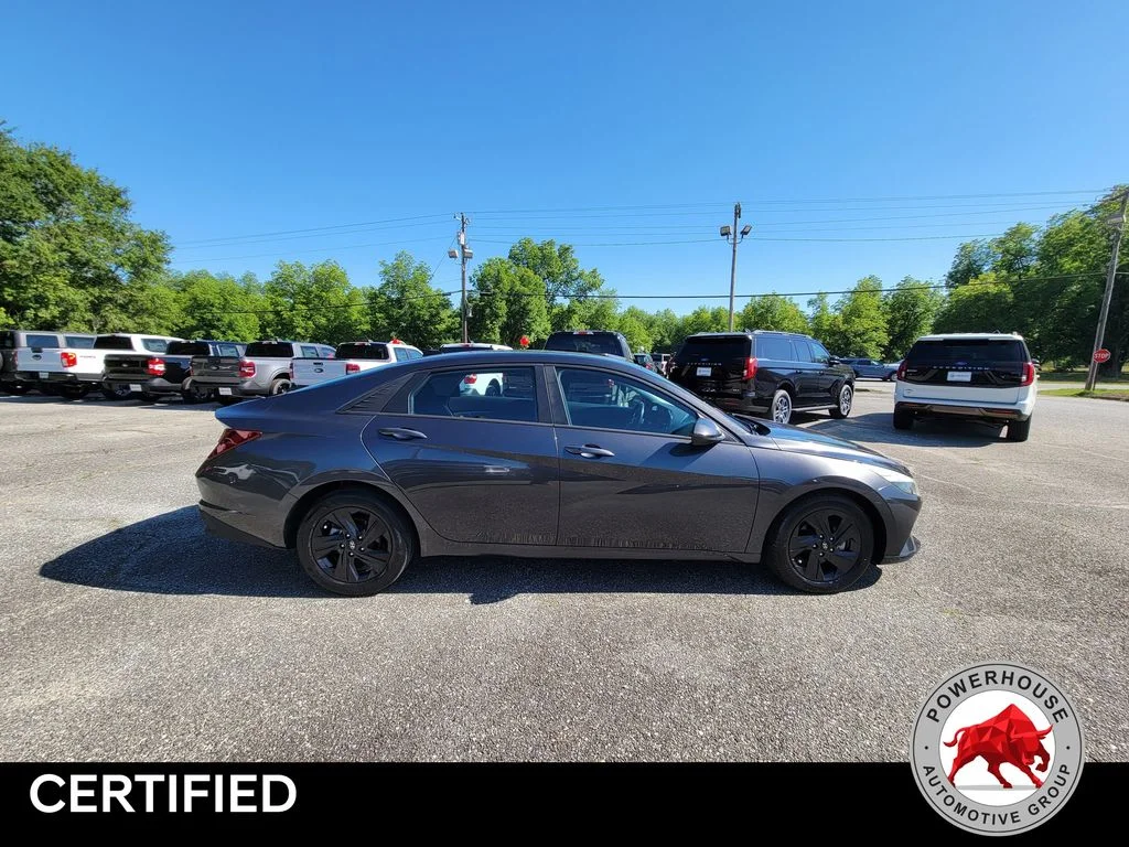 Used 2021 Gray Hyundai SEL image 6