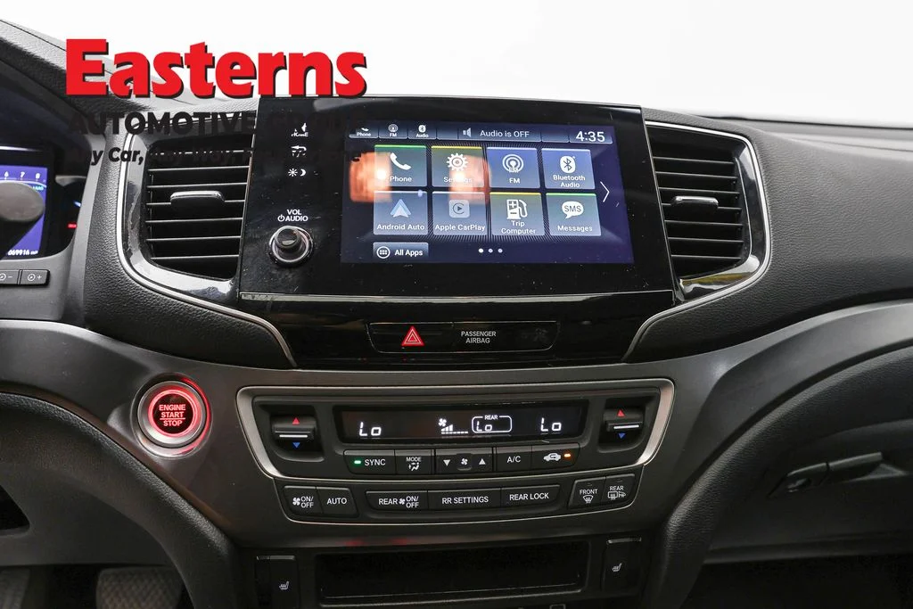 Used 2022 White Honda Special Edition image 12