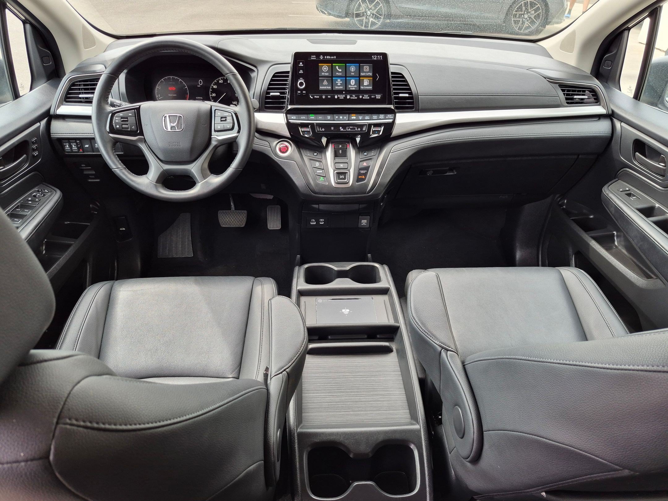 Used 2025 Black Honda EX-L image 28