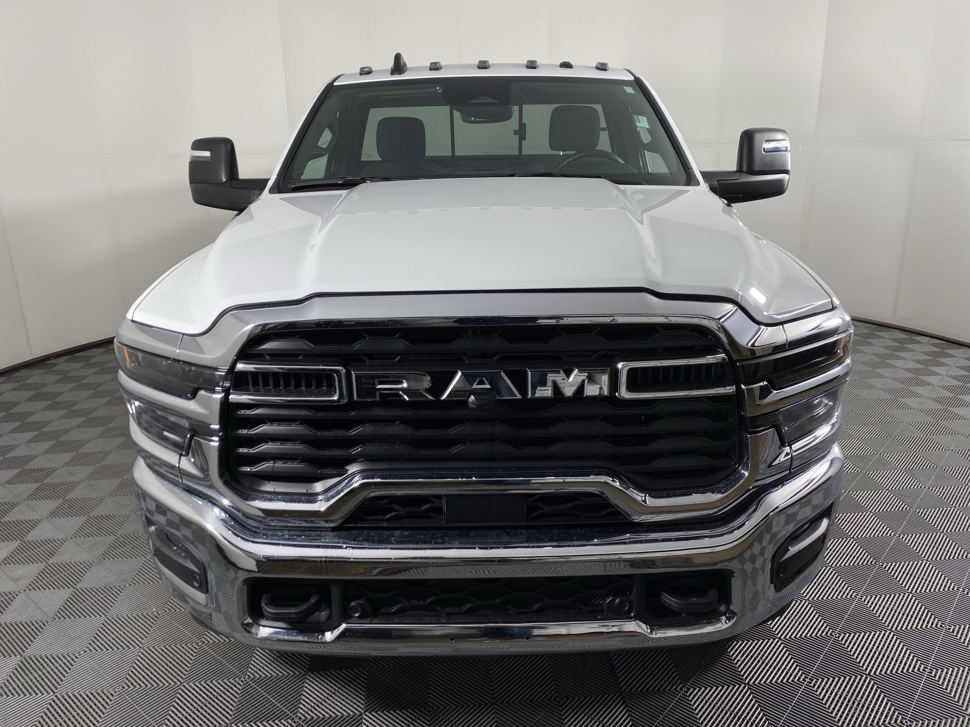 2026 RAM 2500 Tradesman - Photo 10