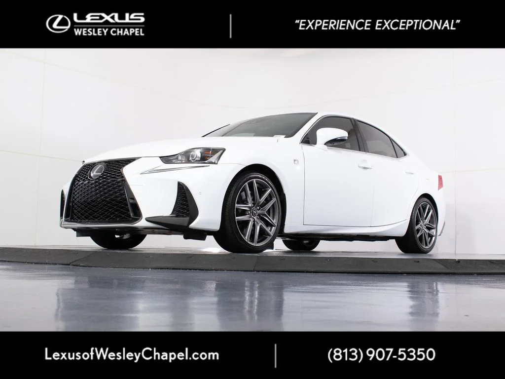 Used 2018 White Lexus 350 image 13