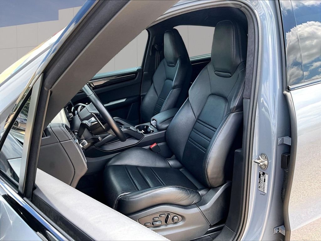 Used 2023 Gray Porsche Turbo GT image 5