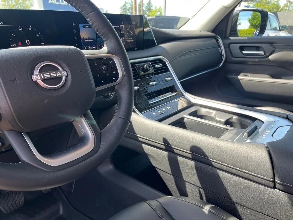 Used 2025 Gray Nissan SV image 21