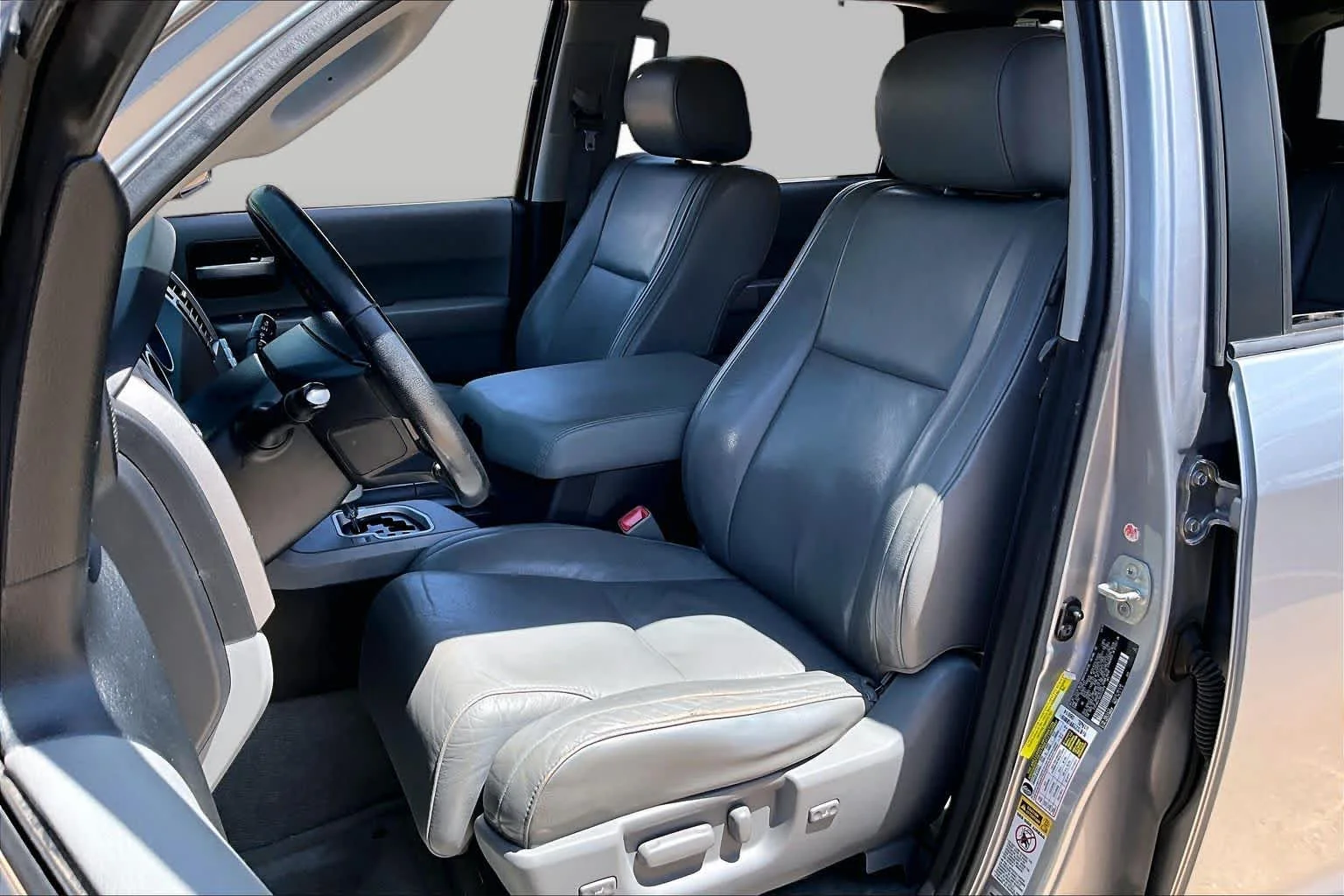 Used 2010 Silver Sky Metallic Toyota Ltd image 7