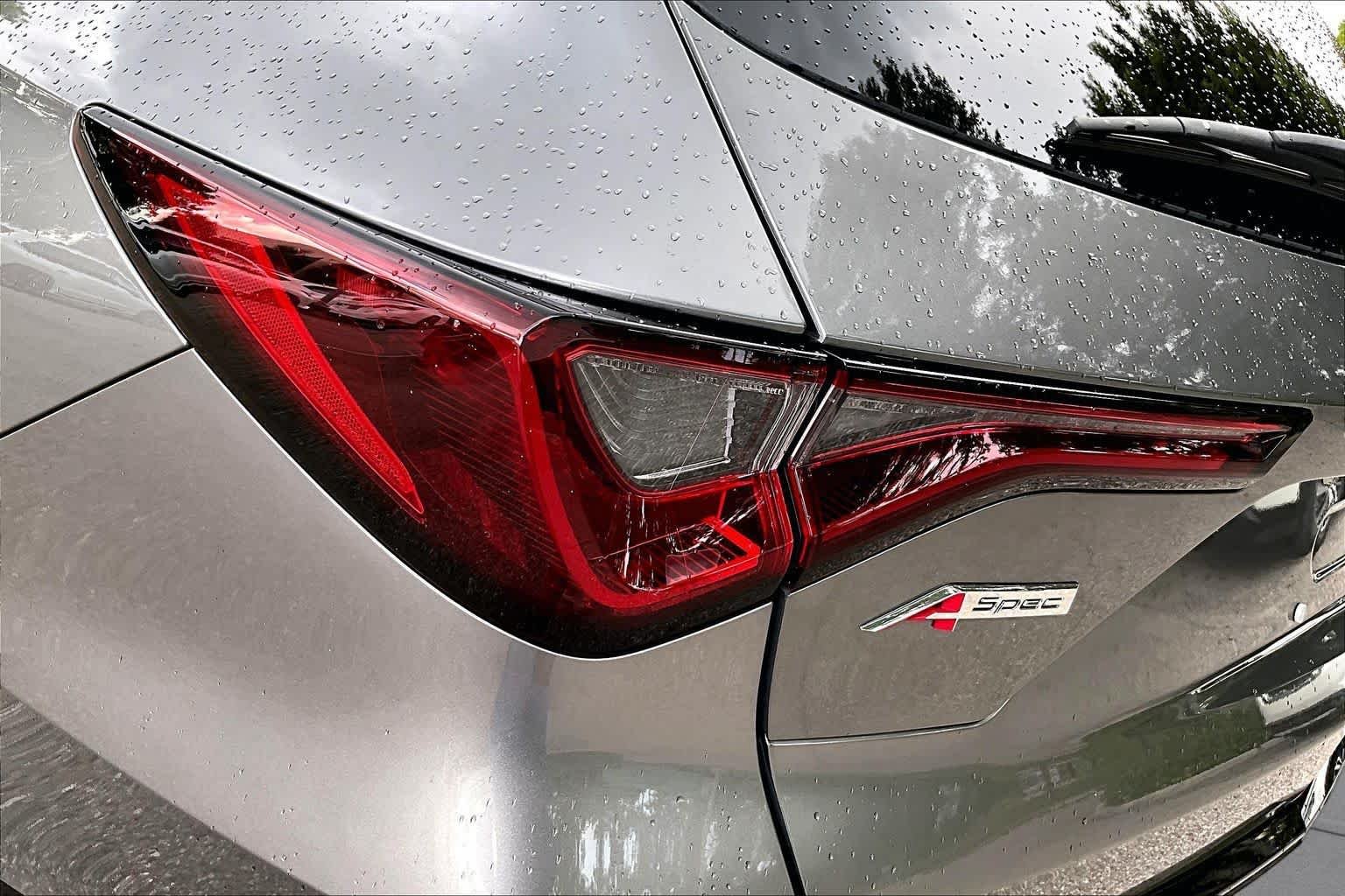 Used 2024 Liquid Carbon Metallic Acura w/A-Spec Package image 29