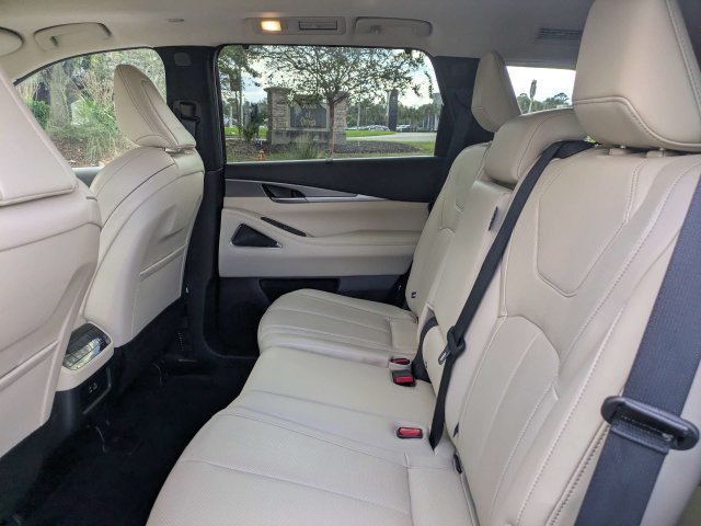 Used 2025 Blue INFINITI LUXE image 14