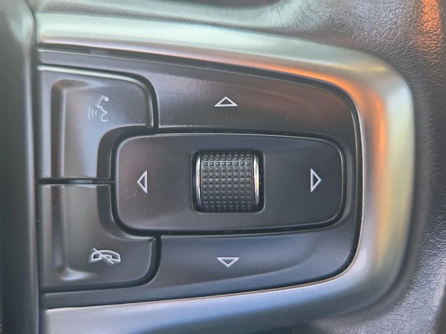 Used 2021 SHADOW GRAY METALLIC Chevrolet LT image 15