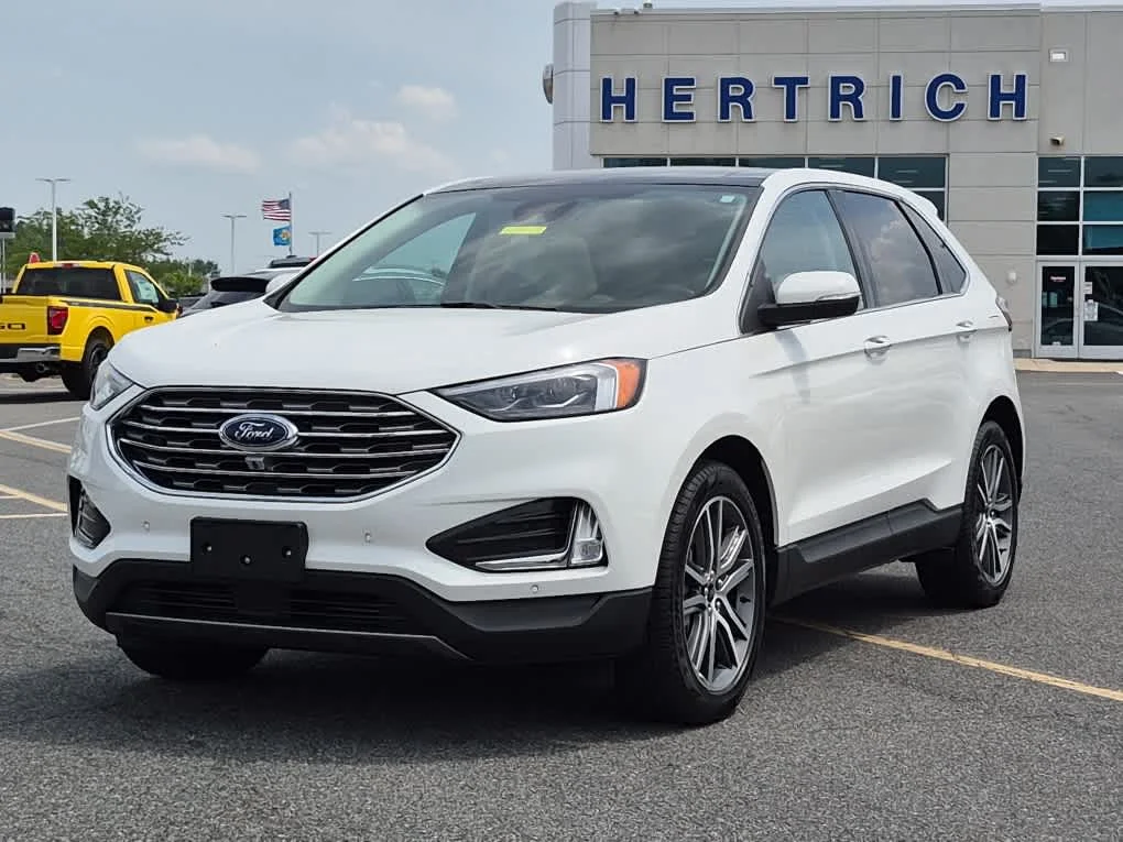 2024 Ford Edge Titanium