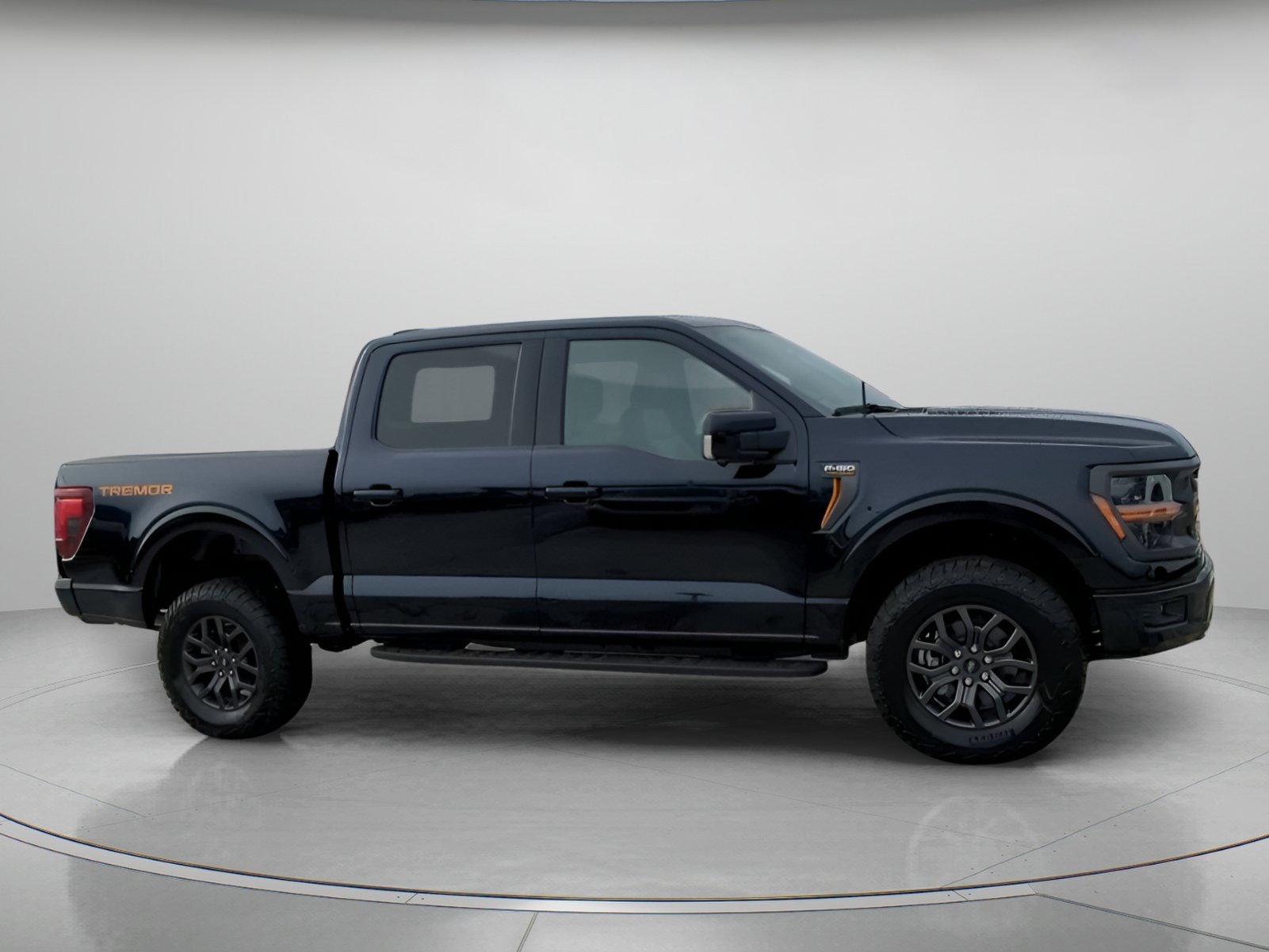 New 2026 Agate Black Metallic Ford Tremor® image 31