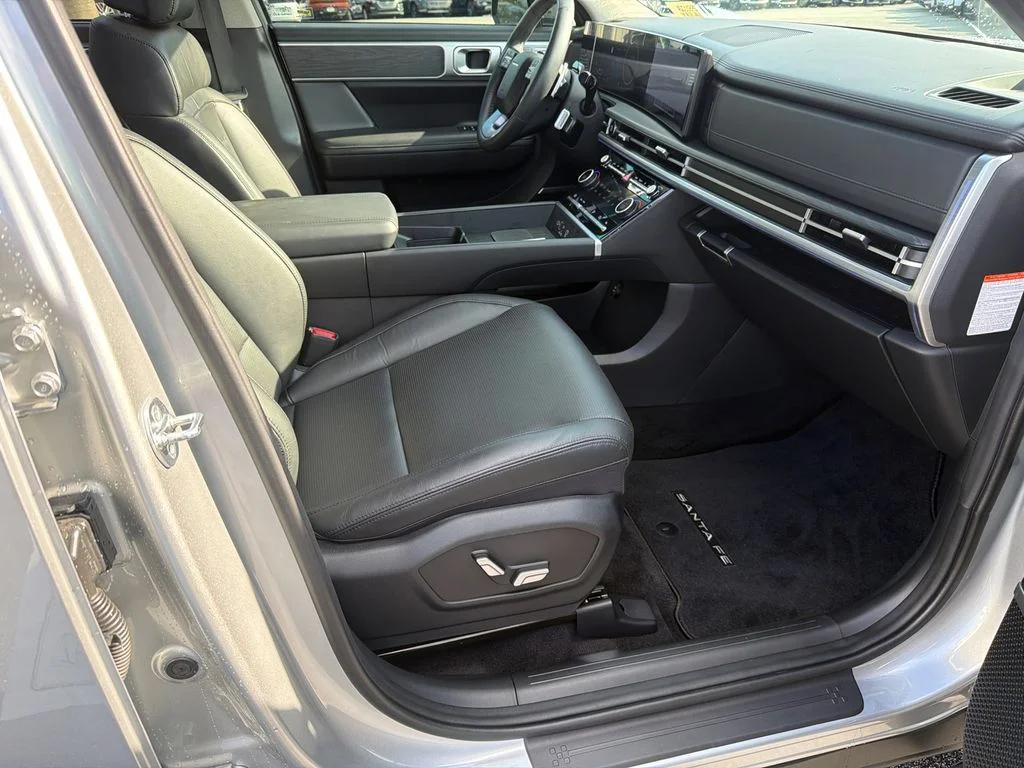 Used 2024 Silver Hyundai Limited image 13