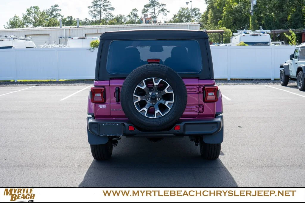 New 2026 Tuscadero Pearl-Coat Exterior Paint Jeep Sahara image 5