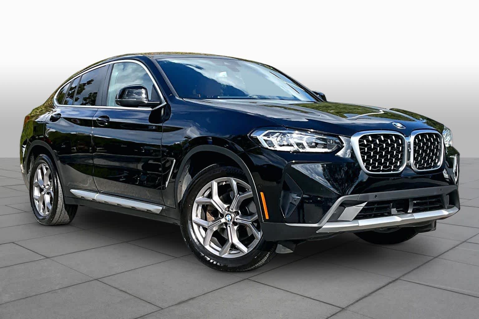 Used 2022 Jet Black BMW xDrive30i image 2