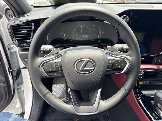 2025 Lexus NX Hybrid 350h - Photo 14