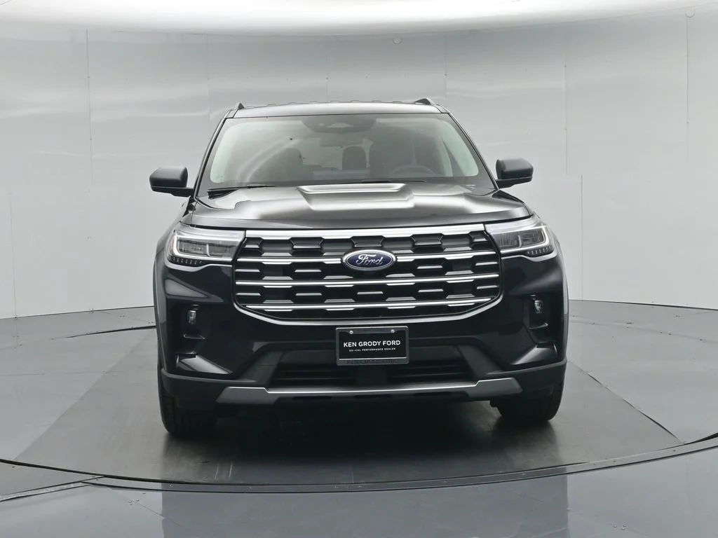 New 2026 Agate Black Metallic Ford Active image 25