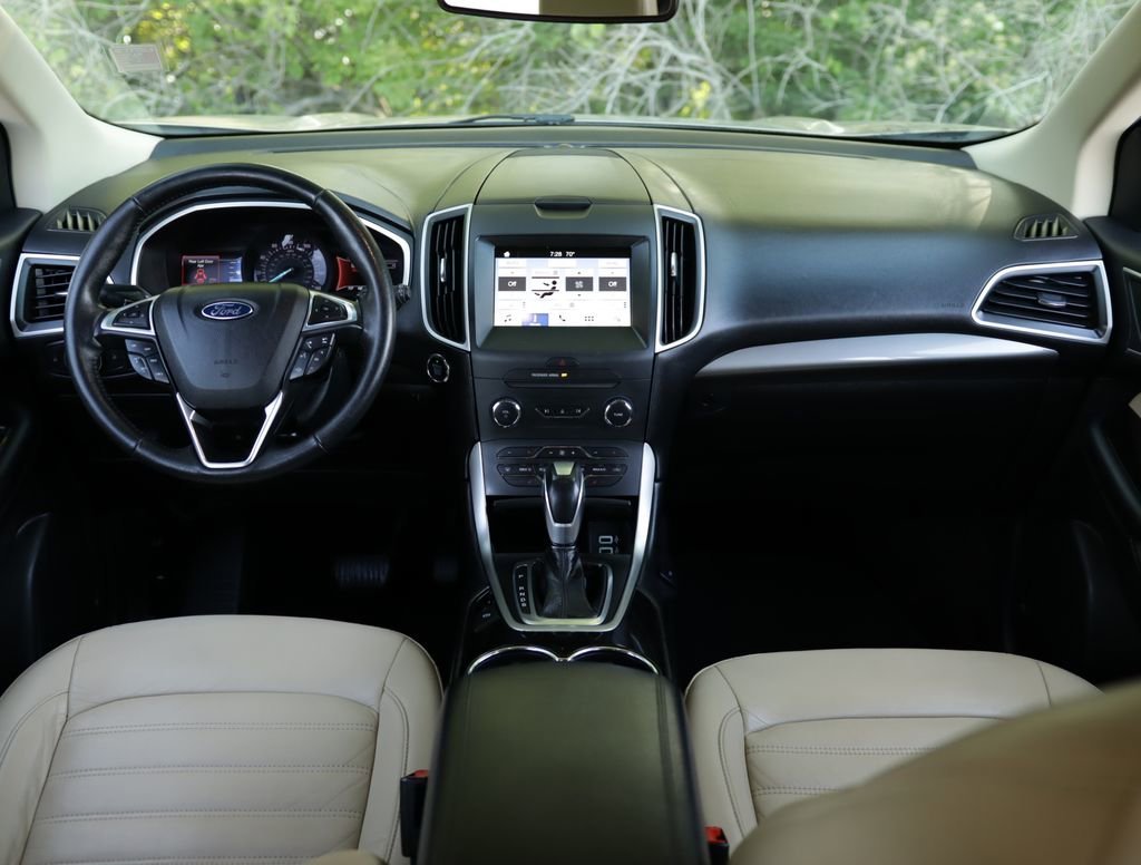 Used 2017 White Ford SEL image 20