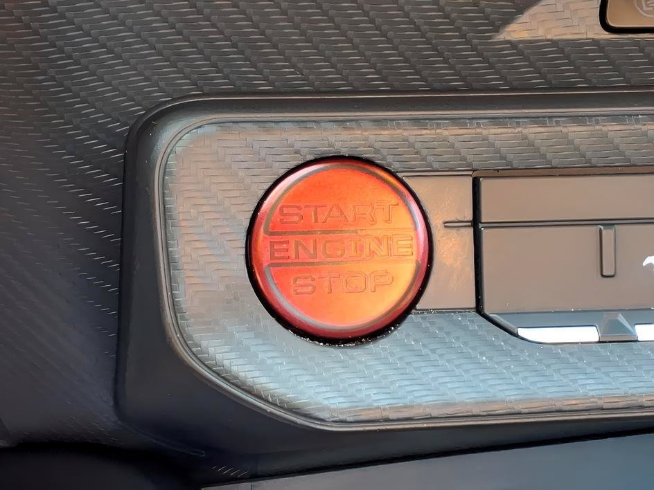 Used 2024 Gray Metallic Ford GT image 18
