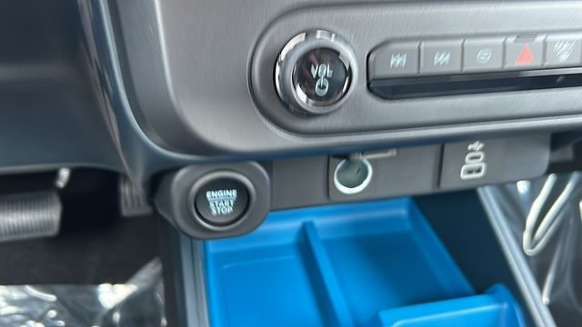 New 2025 Blue Ford XLT image 29