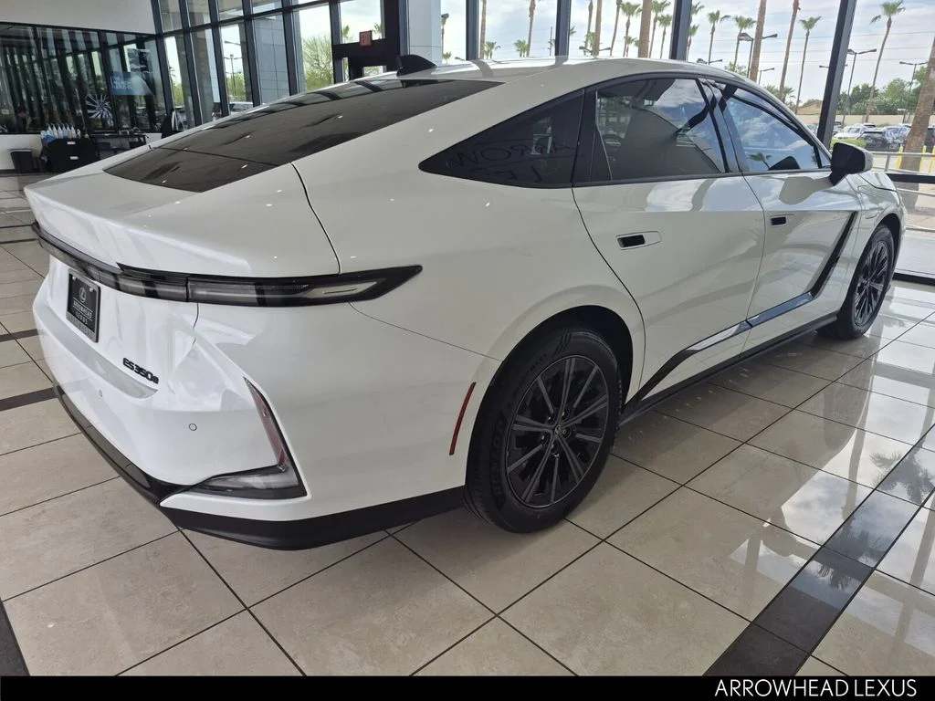 New 2026 White Lexus  image 6