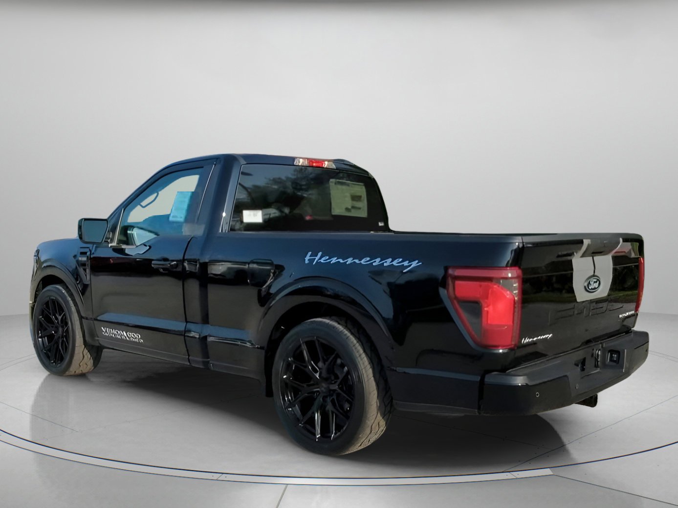 New 2026 Agate Black Metallic Ford XL image 17
