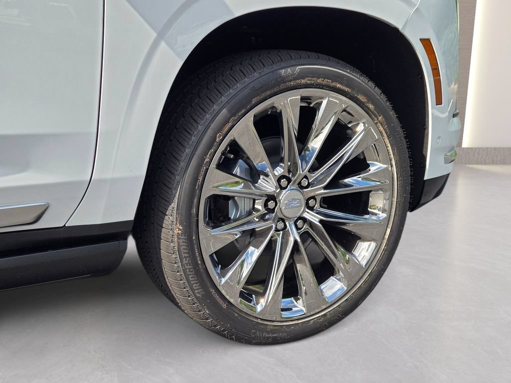 2026 Cadillac Escalade Luxury - Photo 11