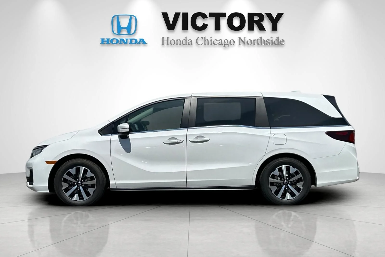 New 2026 Silver Honda EX-L image 2