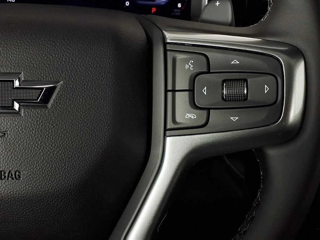 New 2026 Summit White Chevrolet LT Trail Boss image 11