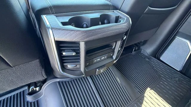 New 2026 Bright White Clear-Coat Exterior Paint RAM Laramie image 19