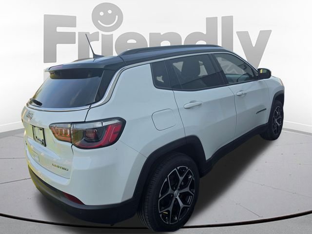 Used 2024 White Jeep Limited image 5