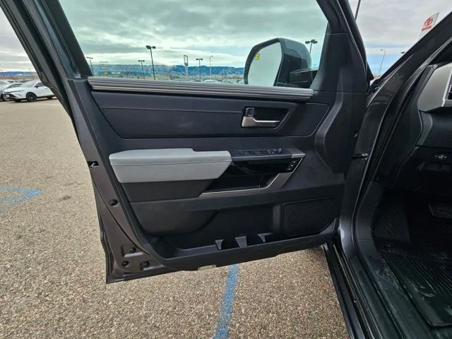 2026 Toyota Tundra Limited - Photo 18