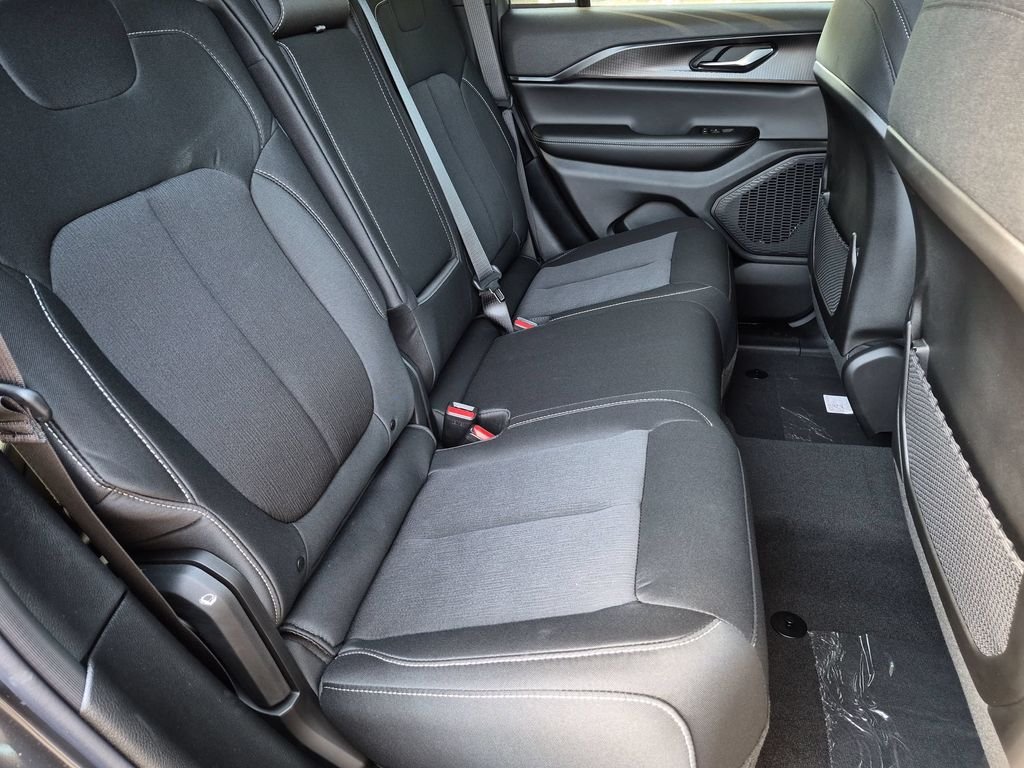 New 2026 Baltic Gray Metallic Clear-Coat Exterior Paint Jeep Laredo image 24