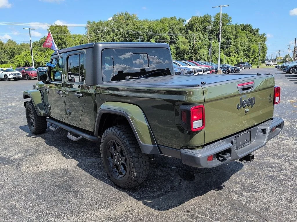 Used 2023 Green Jeep Willys image 5