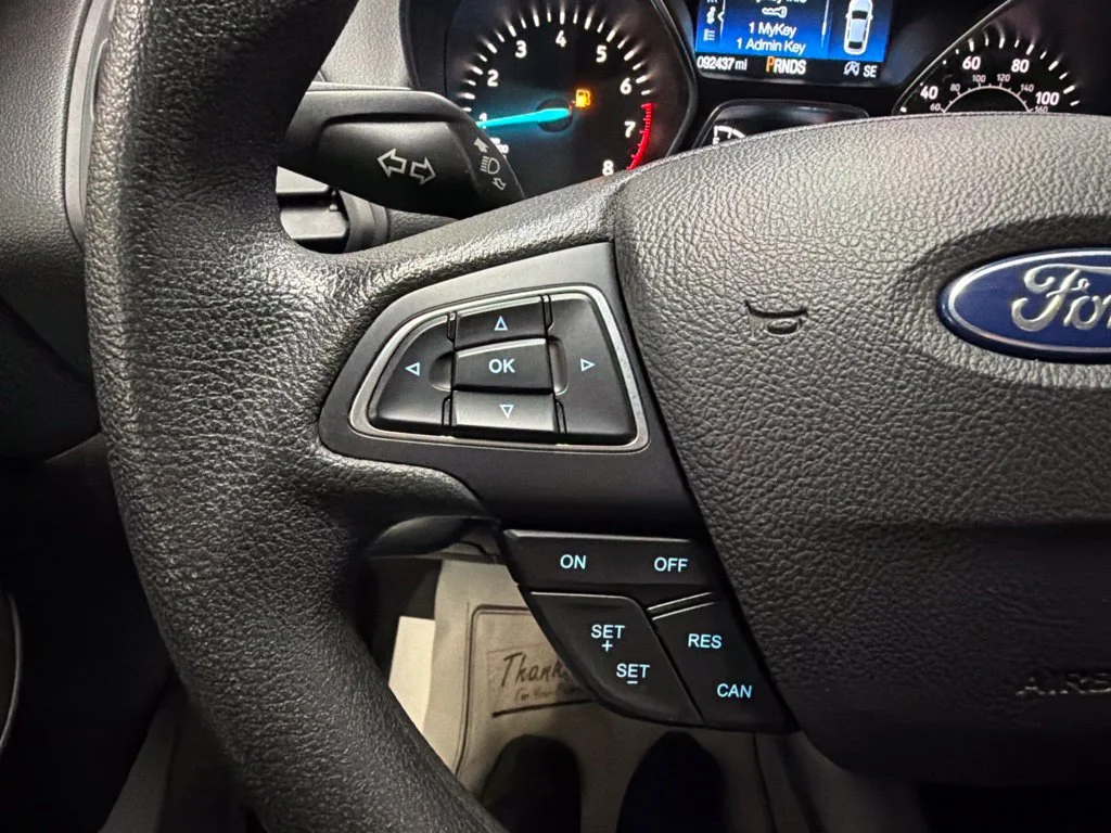 Used 2018 Red Ford SE image 21