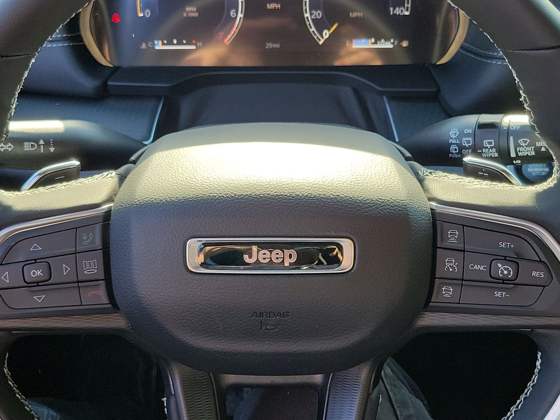 New 2026 Silver Zynith Exterior Paint Jeep Laredo X image 5