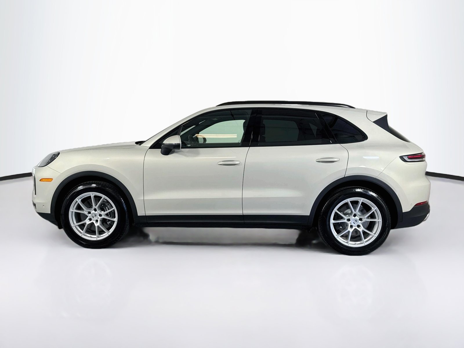 Used 2026 White Porsche  image 2