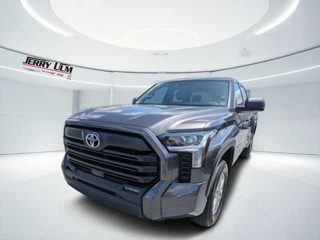 Used 2025 Magnetic Gray Metallic Toyota SR5 image 9
