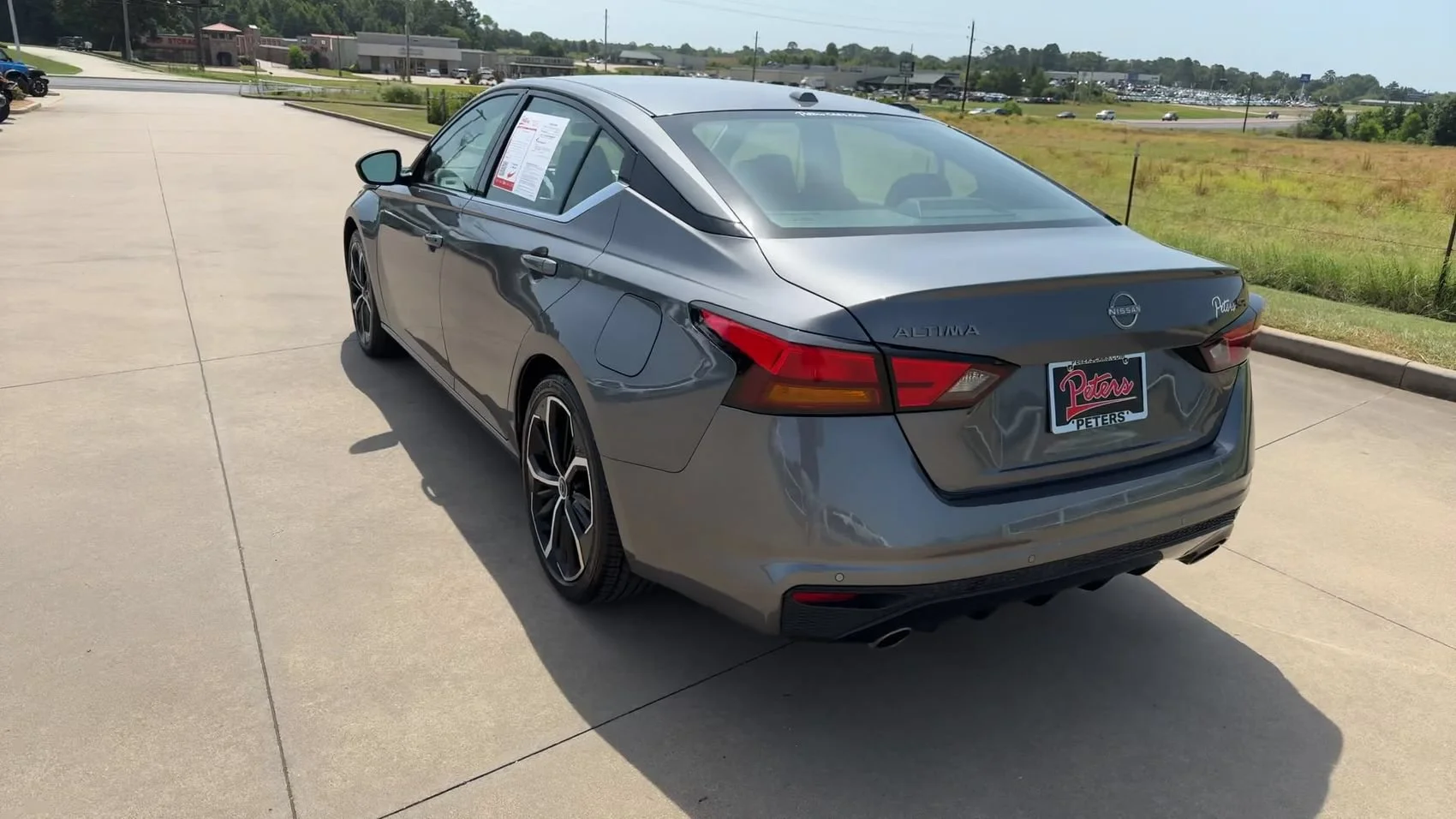 Used 2025 Gun Metallic Nissan SR image 7