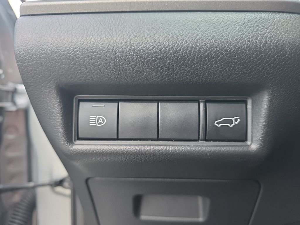 Used 2025 Silver Toyota XLE image 18