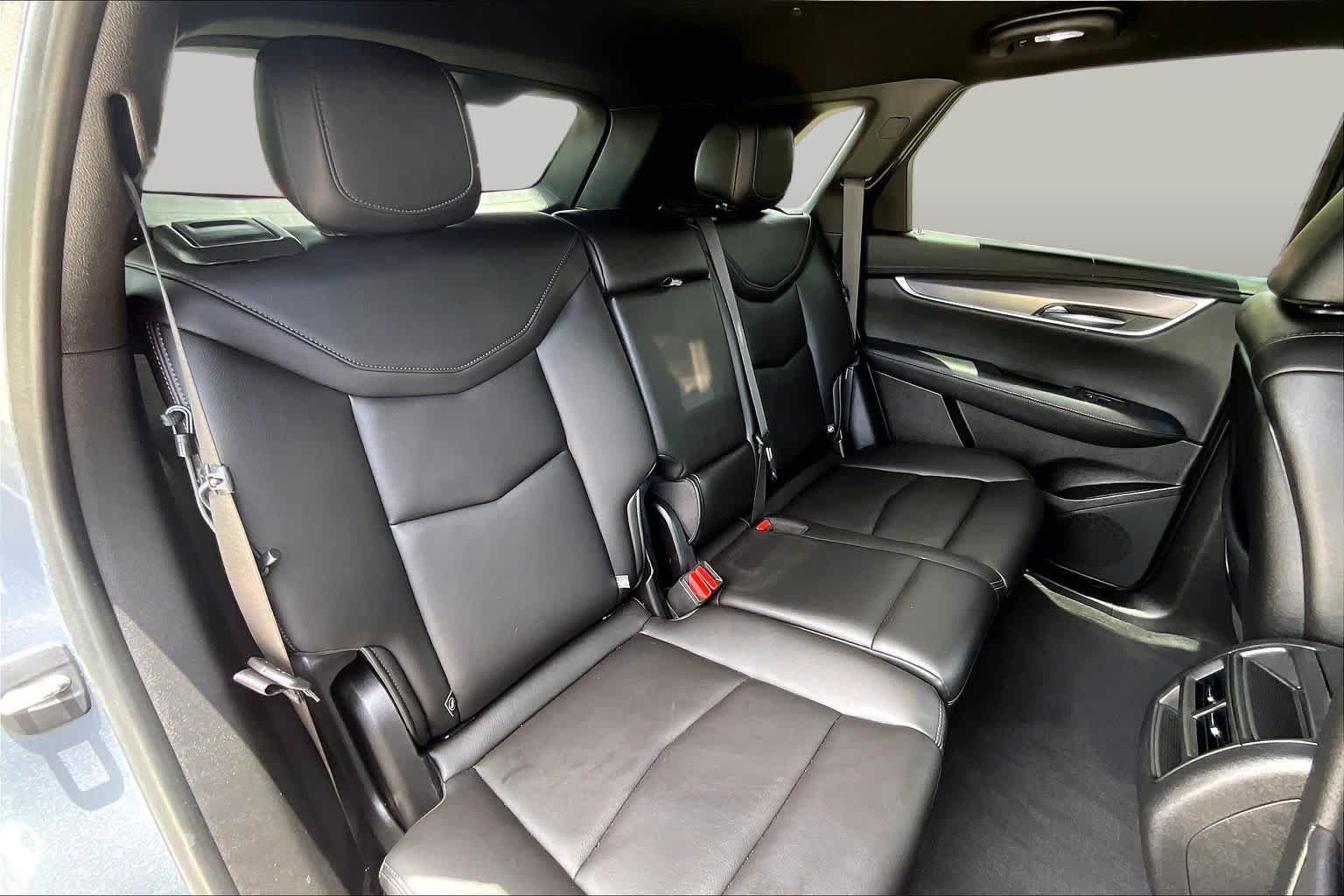 Used 2021 Satin Steel Metallic Cadillac FWD Luxury image 19