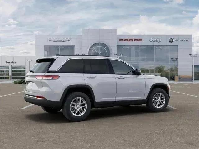 2025 Jeep Grand Cherokee Laredo - Photo 86