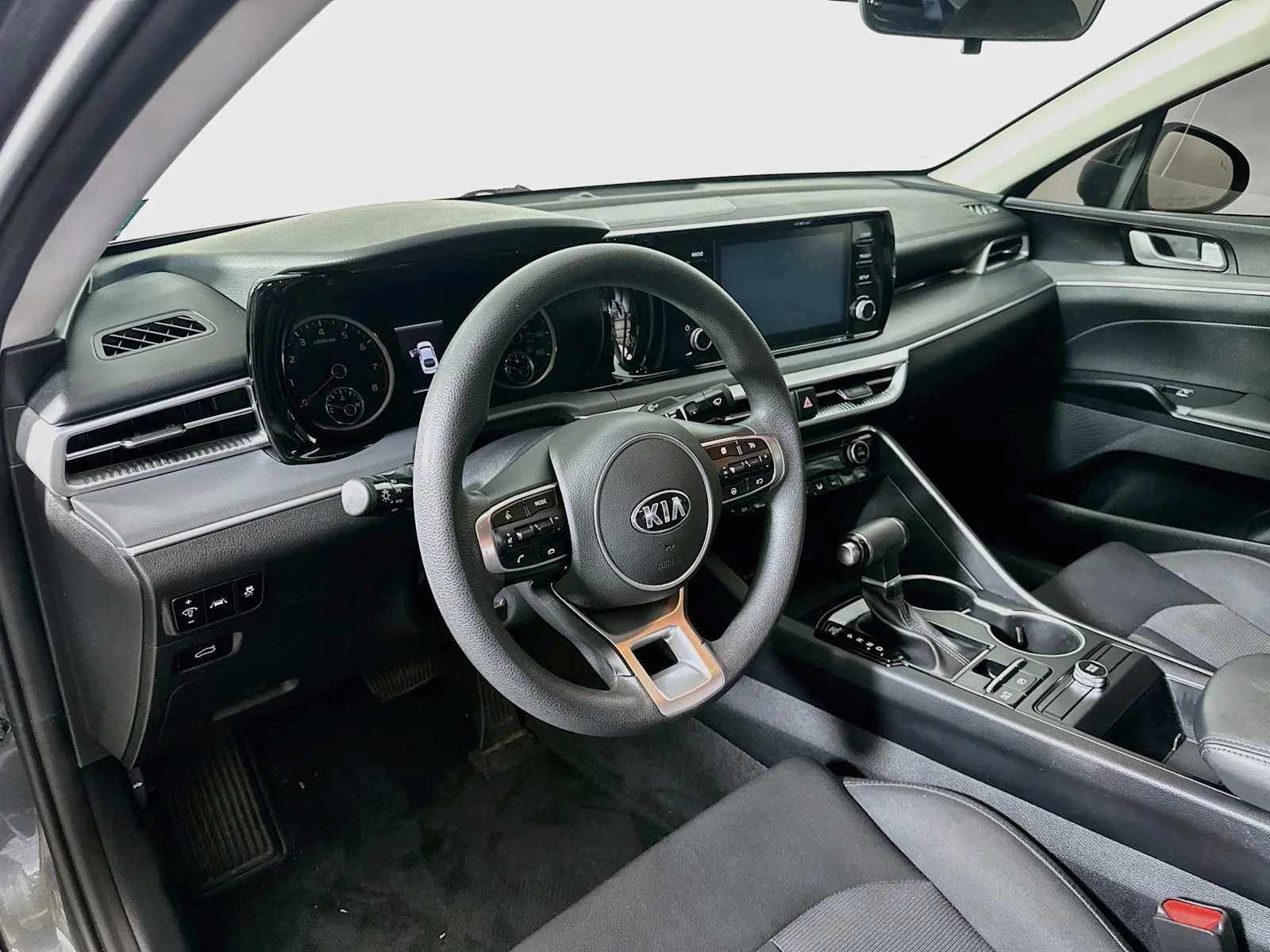 Used 2021 Gravity Gray Kia LXS image 7
