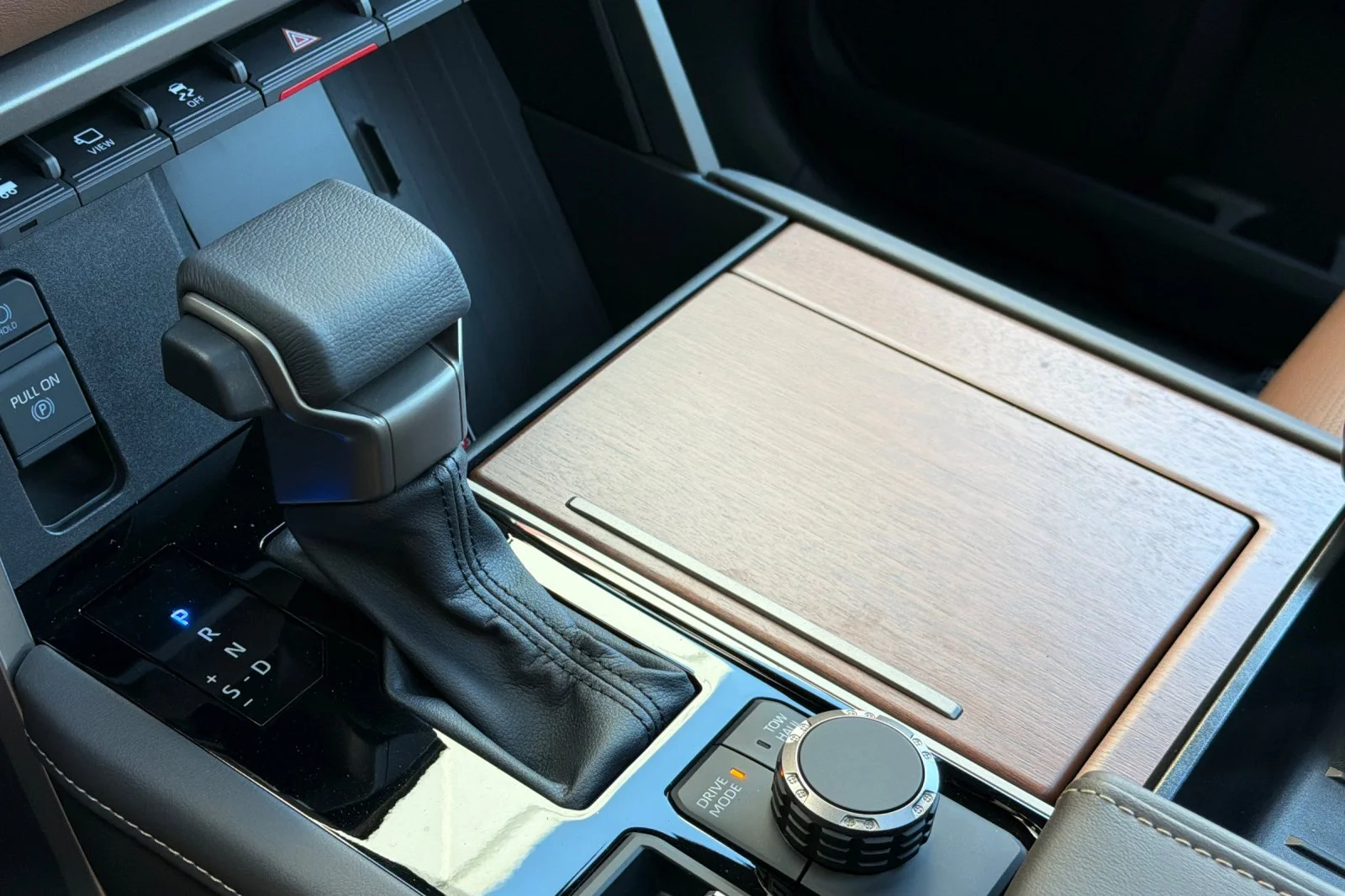 2026 Toyota Tundra 1794 Edition - Photo 17