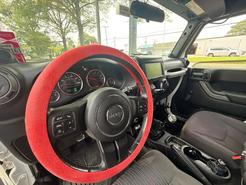 Used 2013 White Jeep Sport image 19