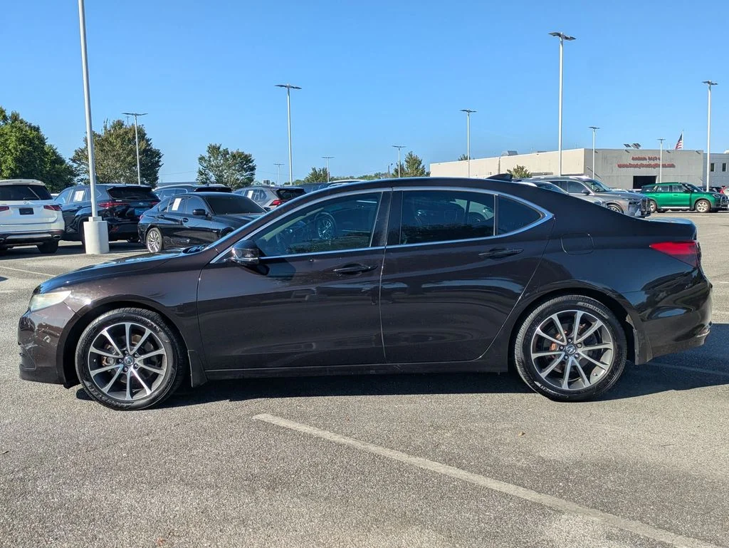 Used 2015 Black Acura V6 Tech image 2