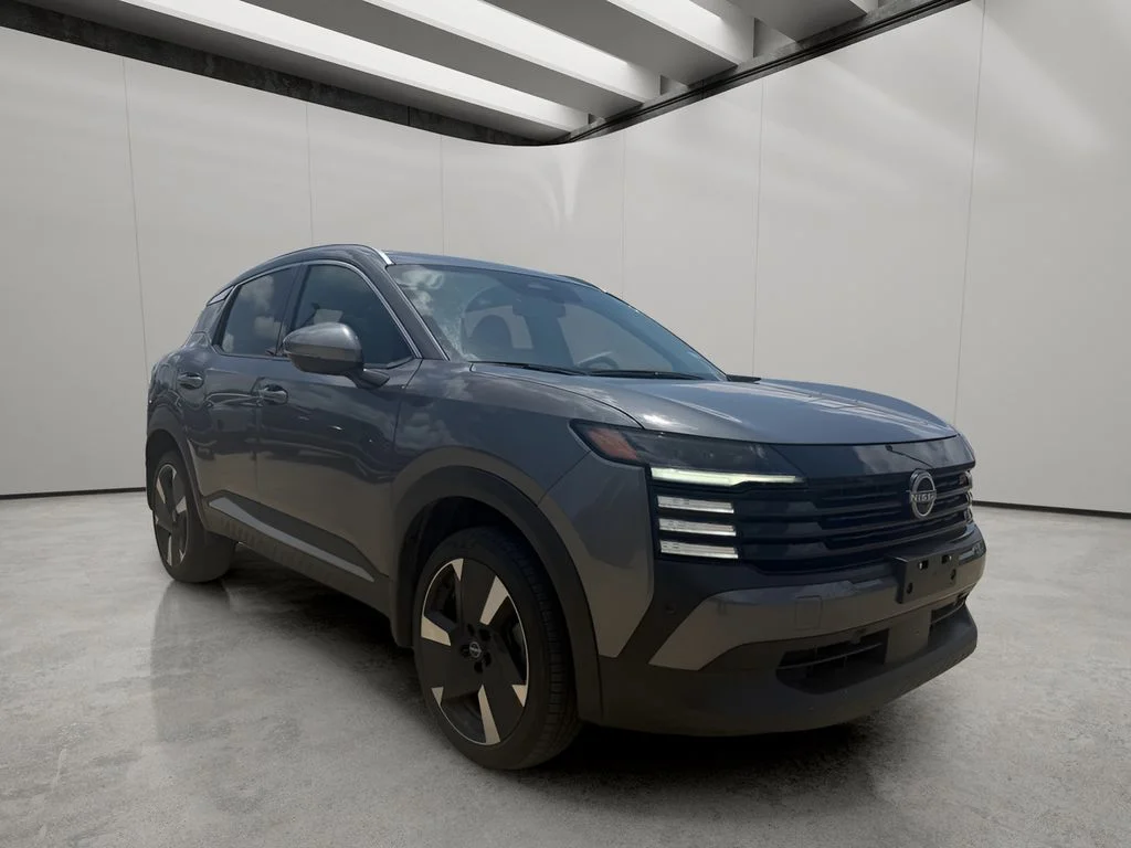 Used 2025 Gun Metallic Nissan SR image 8