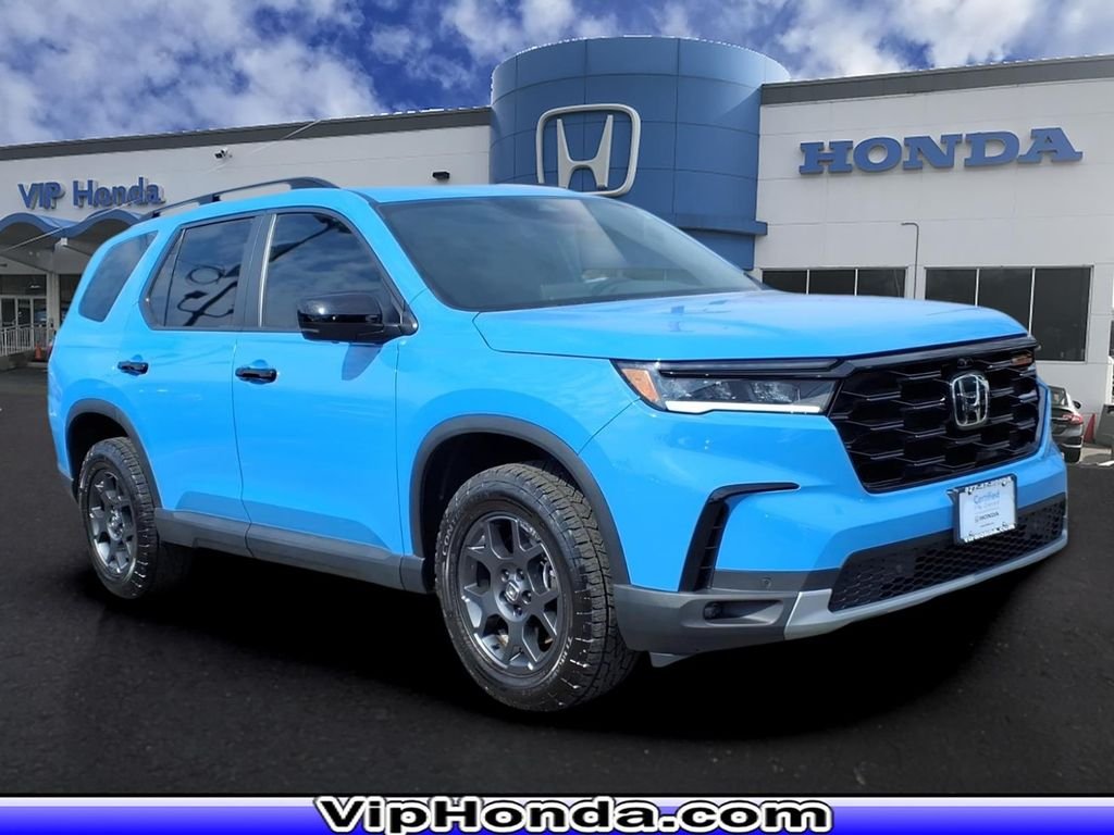 2023 Honda Pilot TrailSport AWD's photo